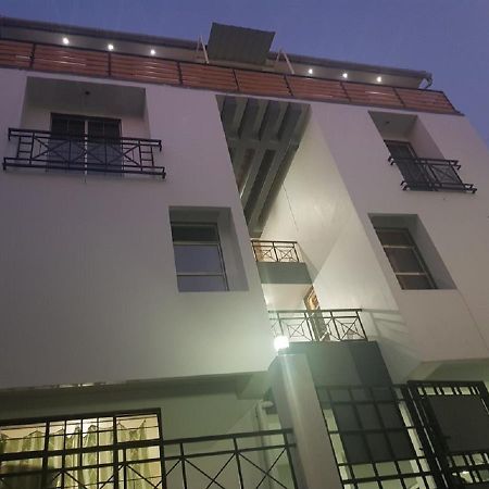 Rockski Boutique Bed & Breakfast ชิลลอง ภายนอก รูปภาพ