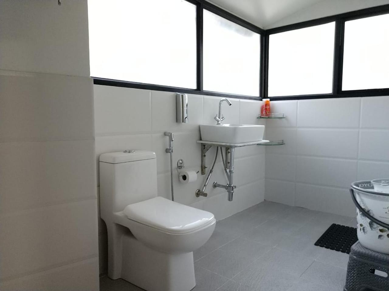 Rockski Boutique Bed & Breakfast ชิลลอง ภายนอก รูปภาพ