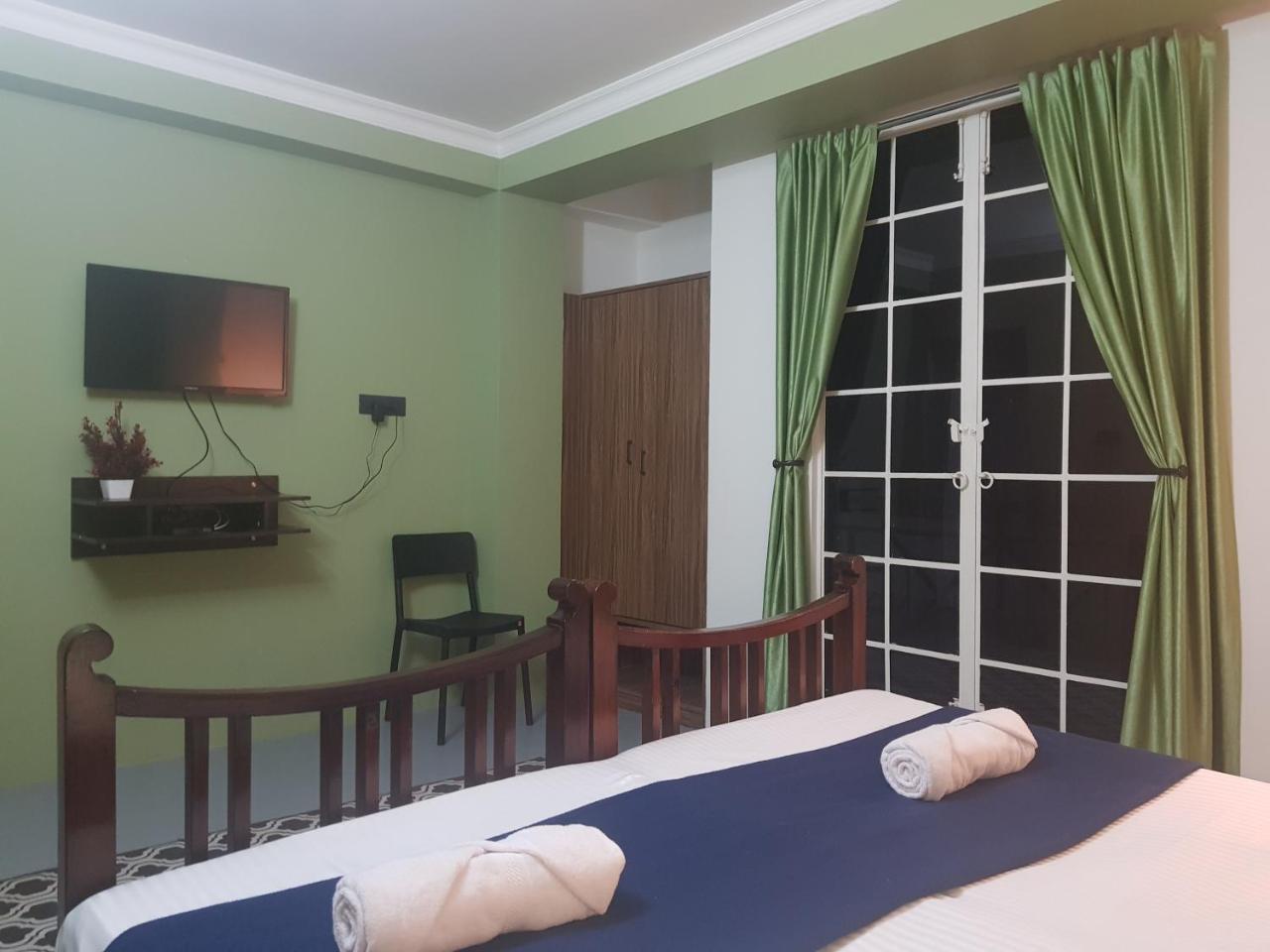 Rockski Boutique Bed & Breakfast ชิลลอง ภายนอก รูปภาพ