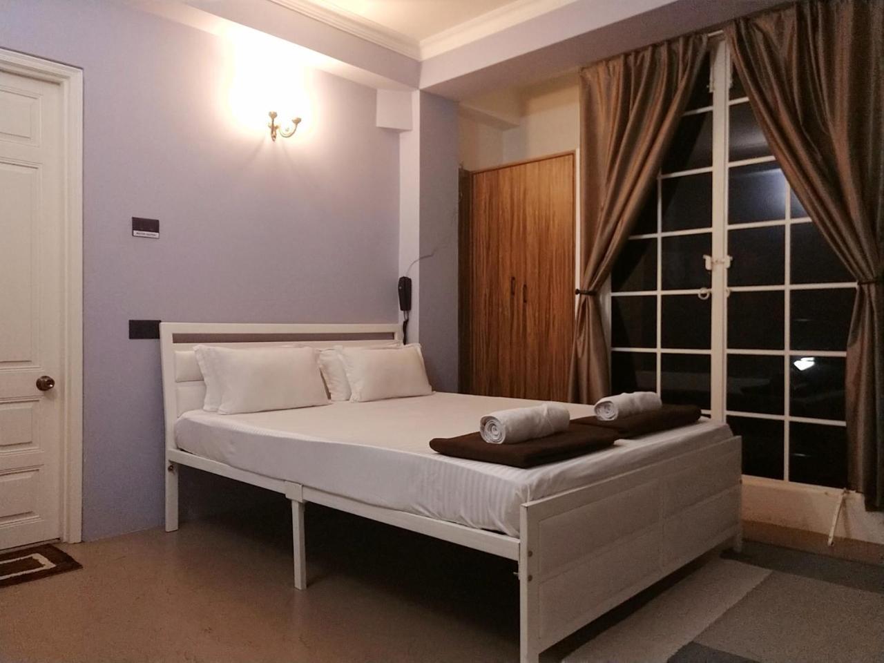 Rockski Boutique Bed & Breakfast ชิลลอง ภายนอก รูปภาพ