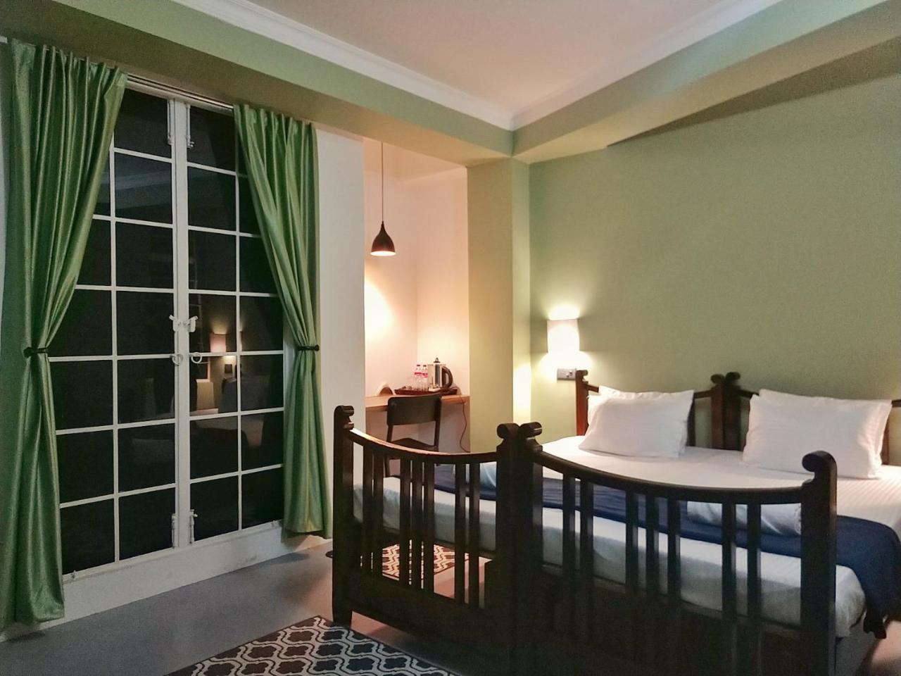 Rockski Boutique Bed & Breakfast ชิลลอง ภายนอก รูปภาพ